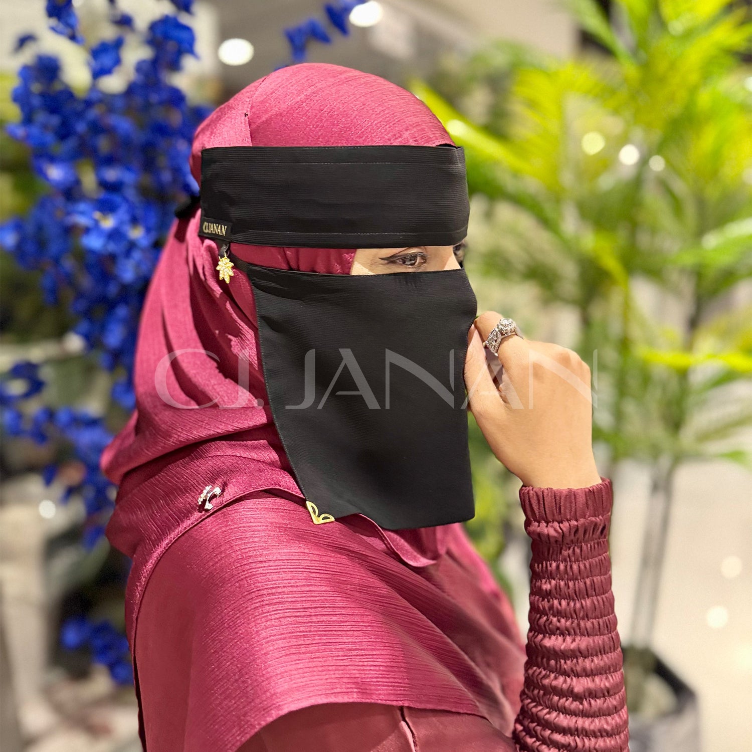Saudi Niqab | CJ Janan