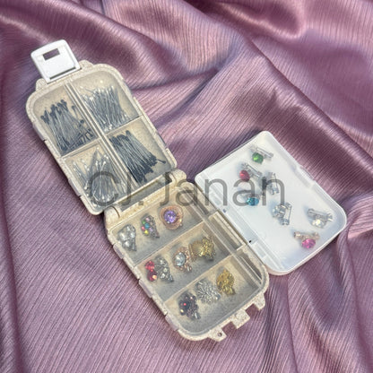 Pins Organizer Storage Box (With Pins)
