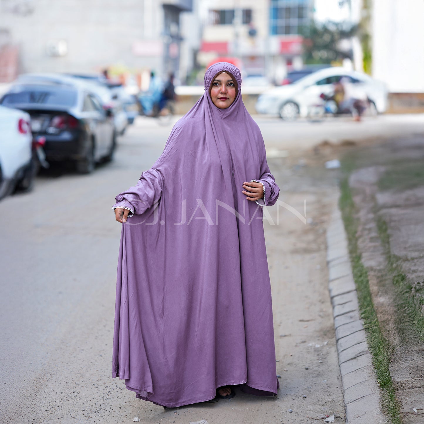 Haramain Namaz Chaddar With Front Zip (Light Lilac Purple)