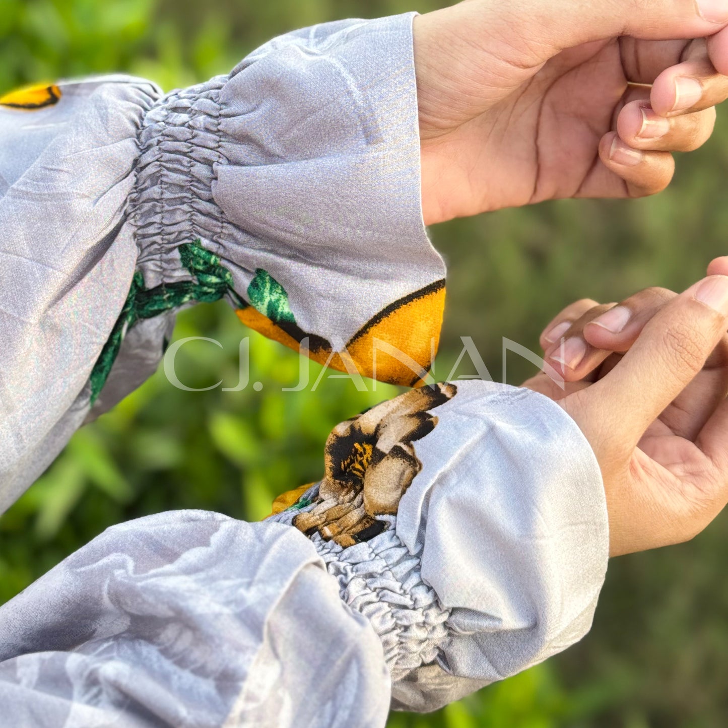 Omani Abaya Al Raha – Bahar (Grey)