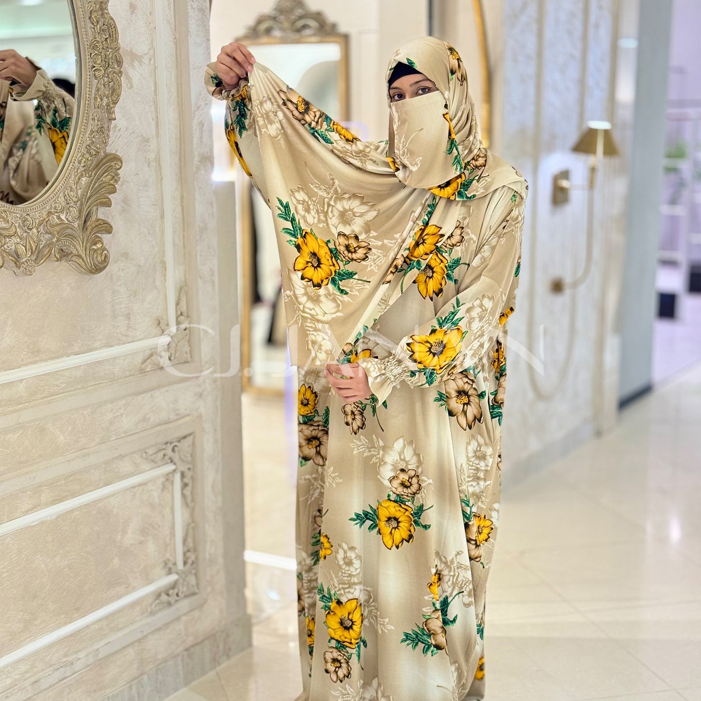 Omani Abaya Al Raha – Sahra (Beige)