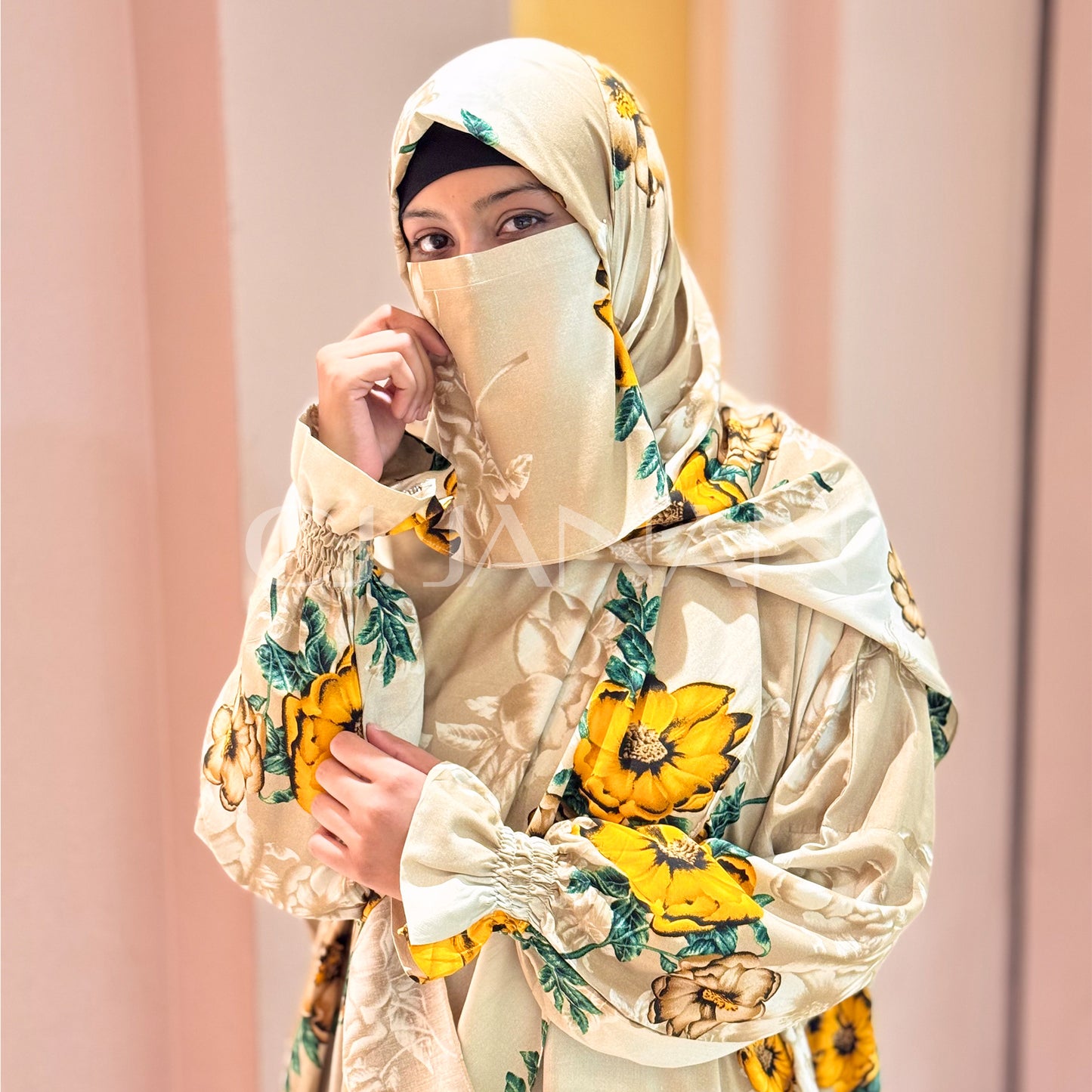 Omani Abaya Al Raha – Sahra (Beige)