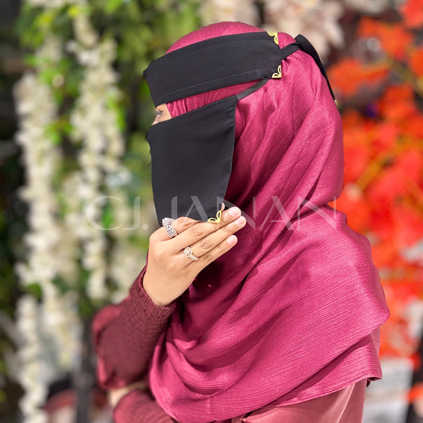 Original Saudi Niqab With 6 Sides Twinkle Clips – 7 Inch