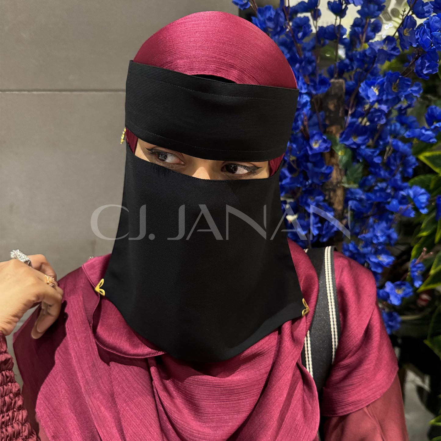 Original Saudi Niqab With Buckle – 7 Inch